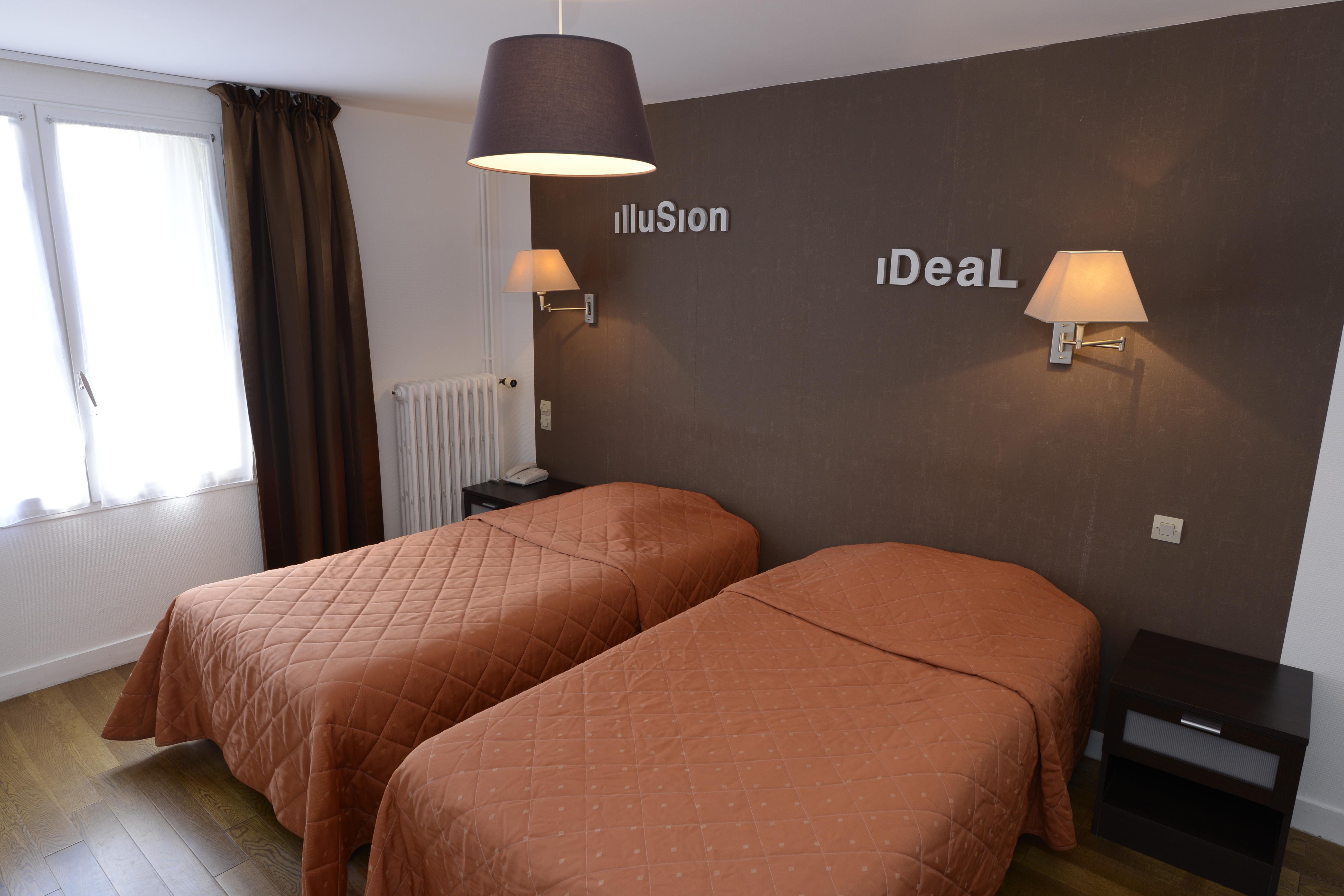The Originals City, Hotel Le Cheval Rouge, Tours Ouest Villandry Exterior photo